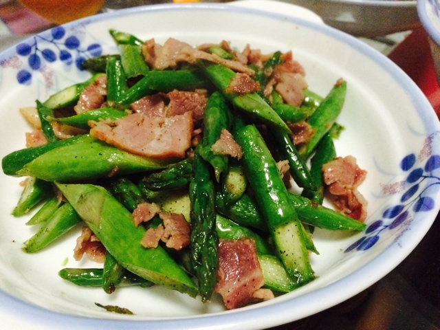 培根炒芦笋