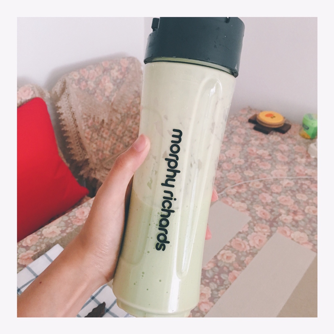 牛油果奶昔