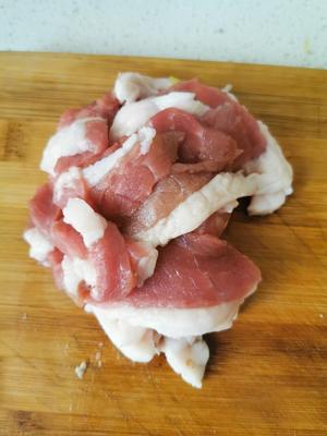 地道东北猪肉白菜炖粉条的做法 步骤1