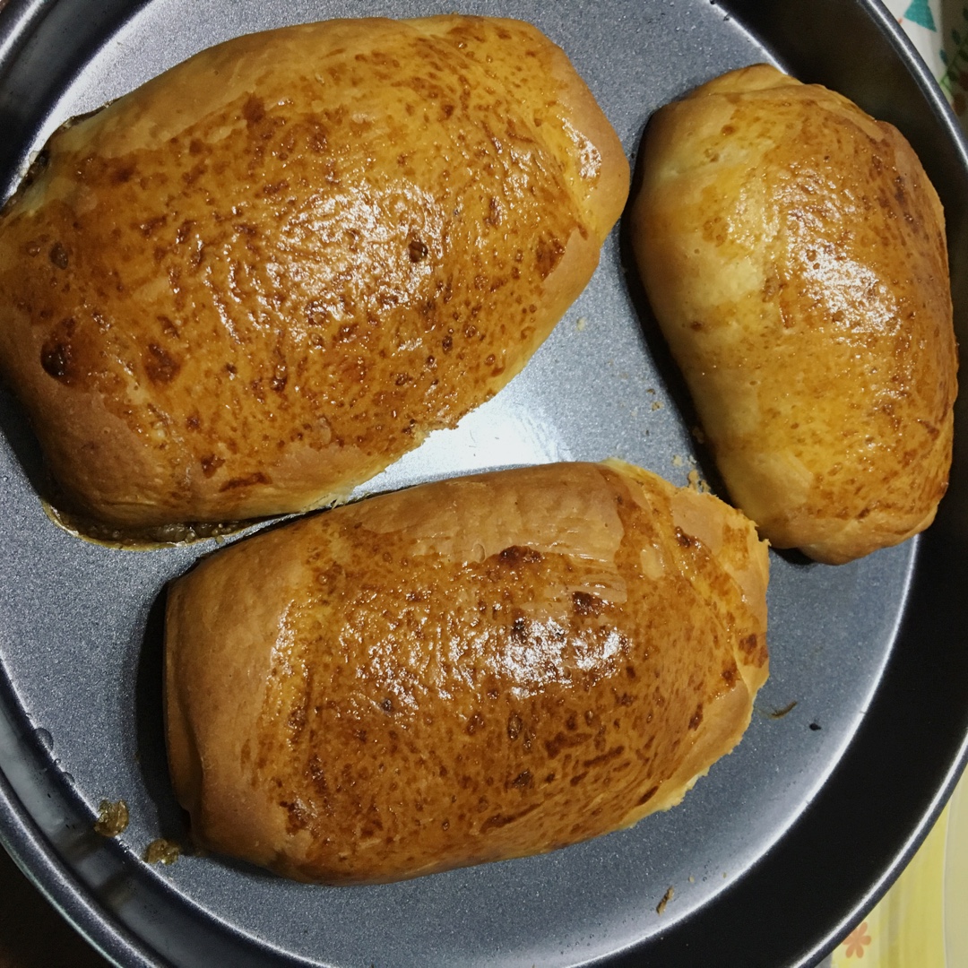 黄油面包卷