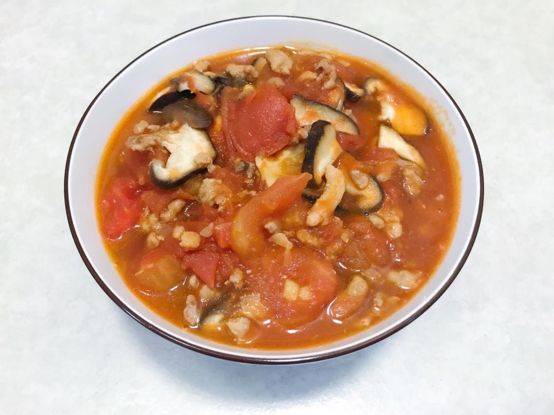小子阿瞒做的番茄炒香菇