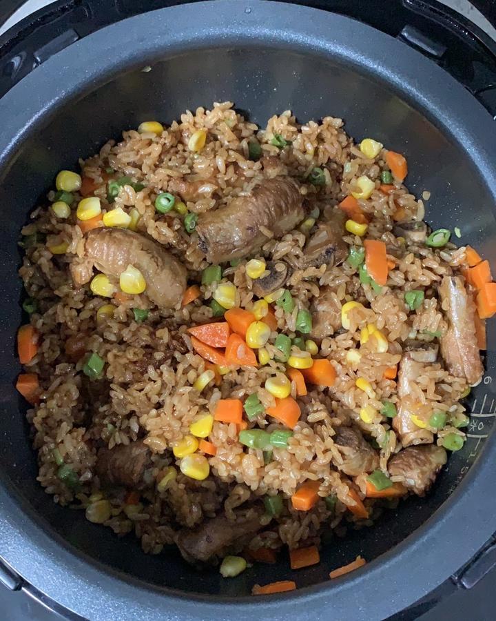电饭锅版排骨焖饭