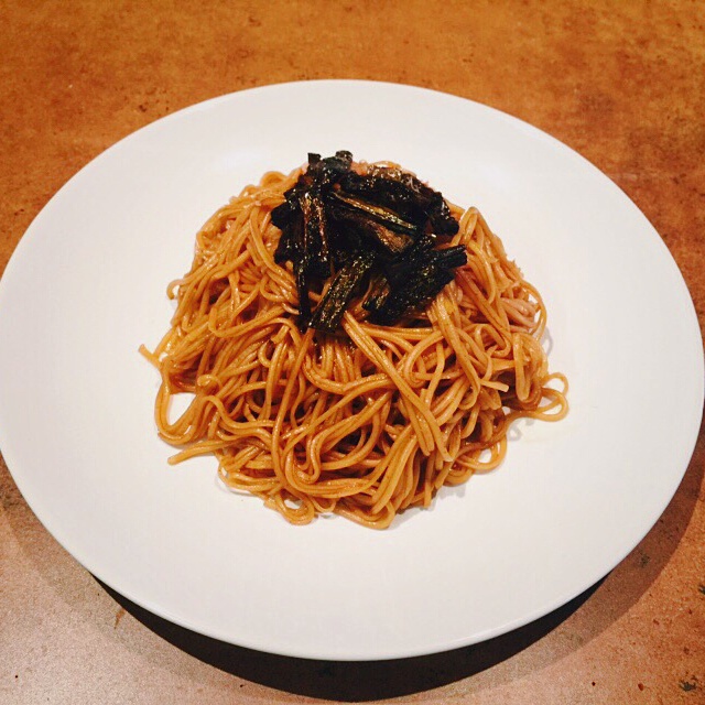 葱油拌面Spring Onion Noodles