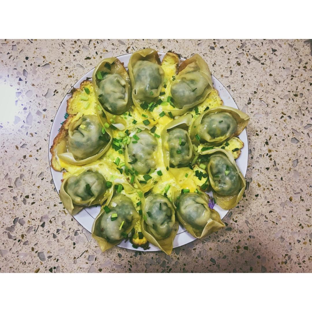 抱蛋煎馄饨