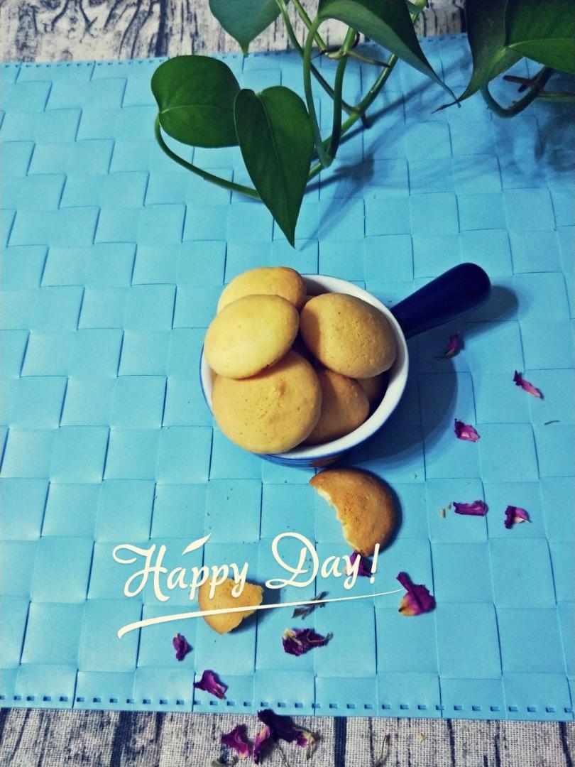 老少皆宜的蛋黄饼干