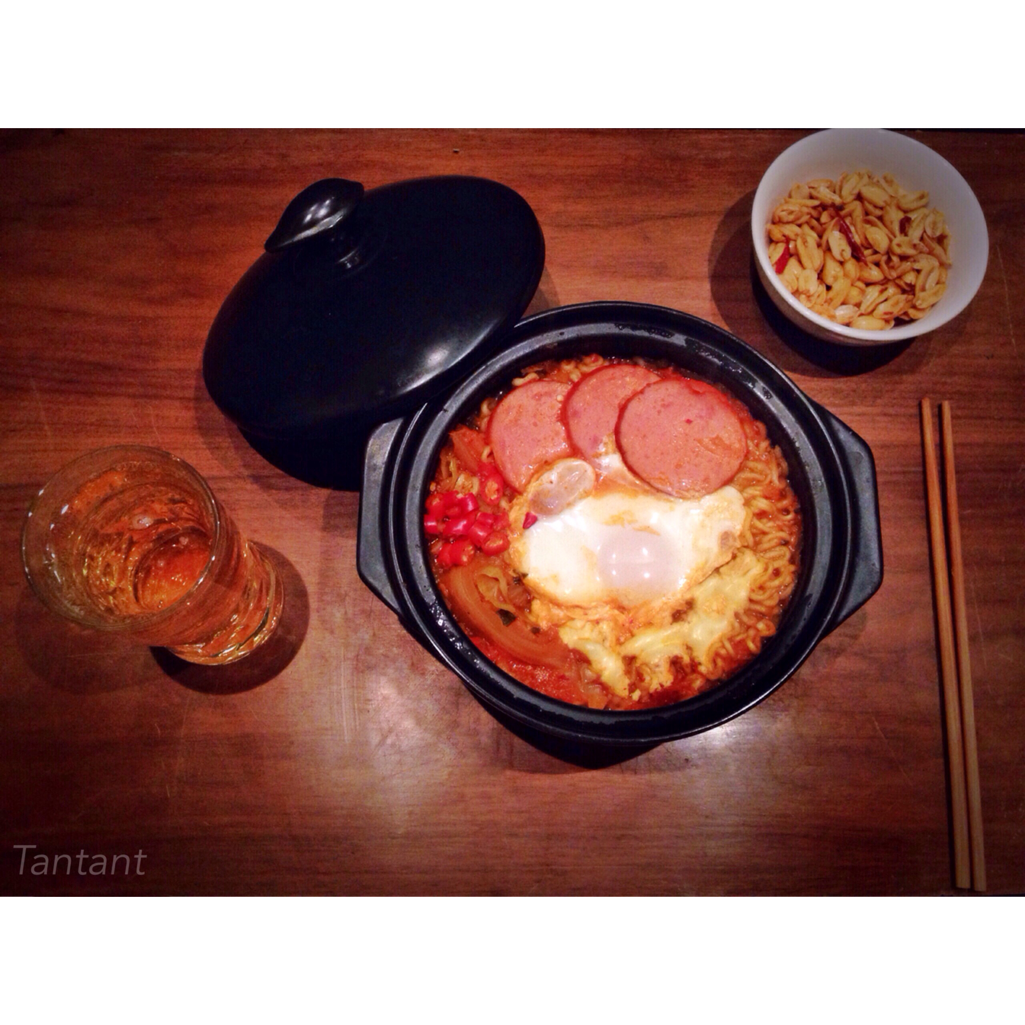 满足食欲的深夜秘密 森系浓香泡面