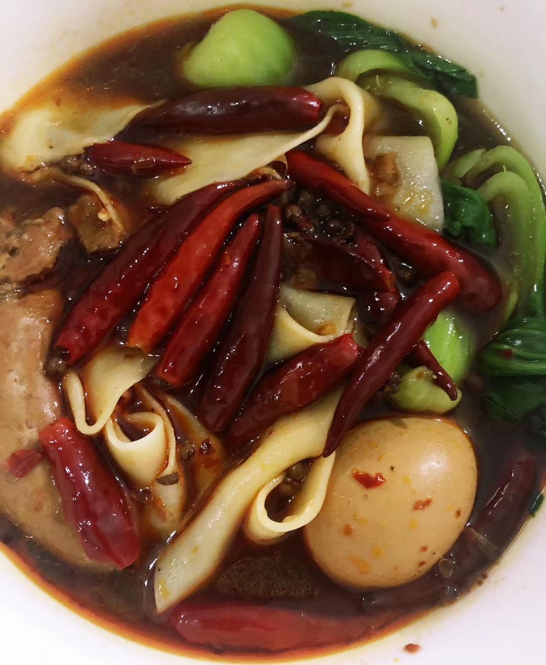 牛肉板面的做法