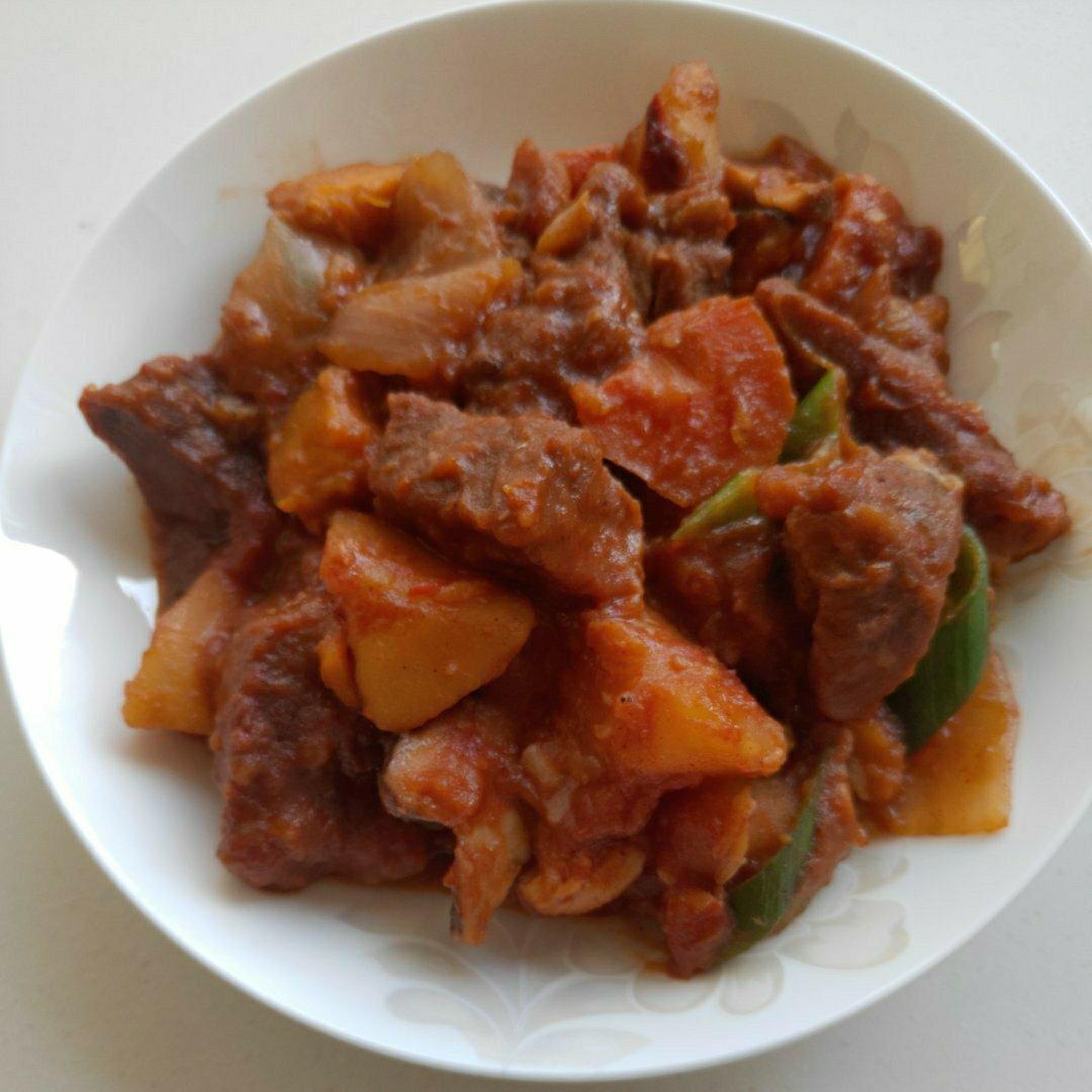 牛肉炖土豆