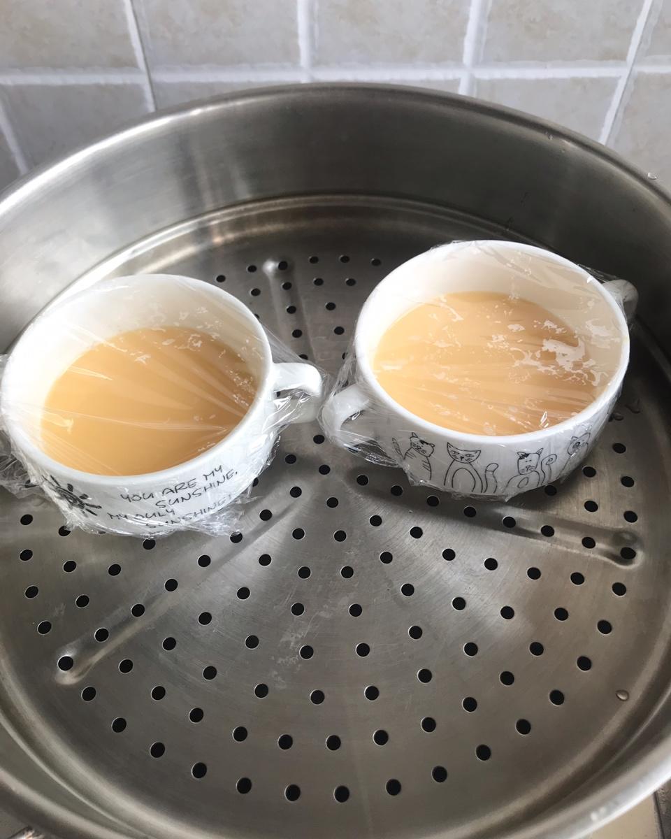 鲜香滑嫩简易省心的蒸蛋大虾盅