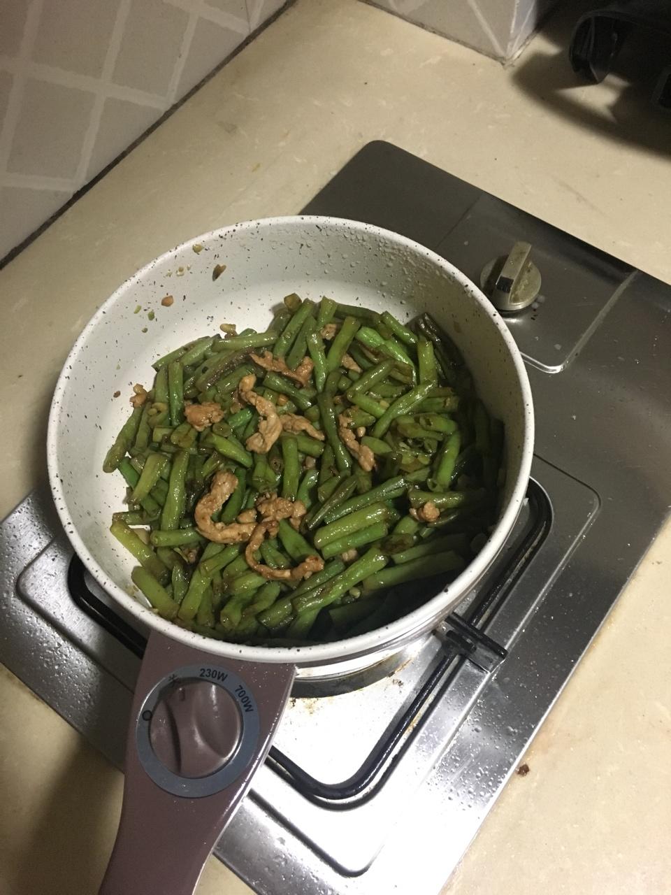豆角炒肉丝