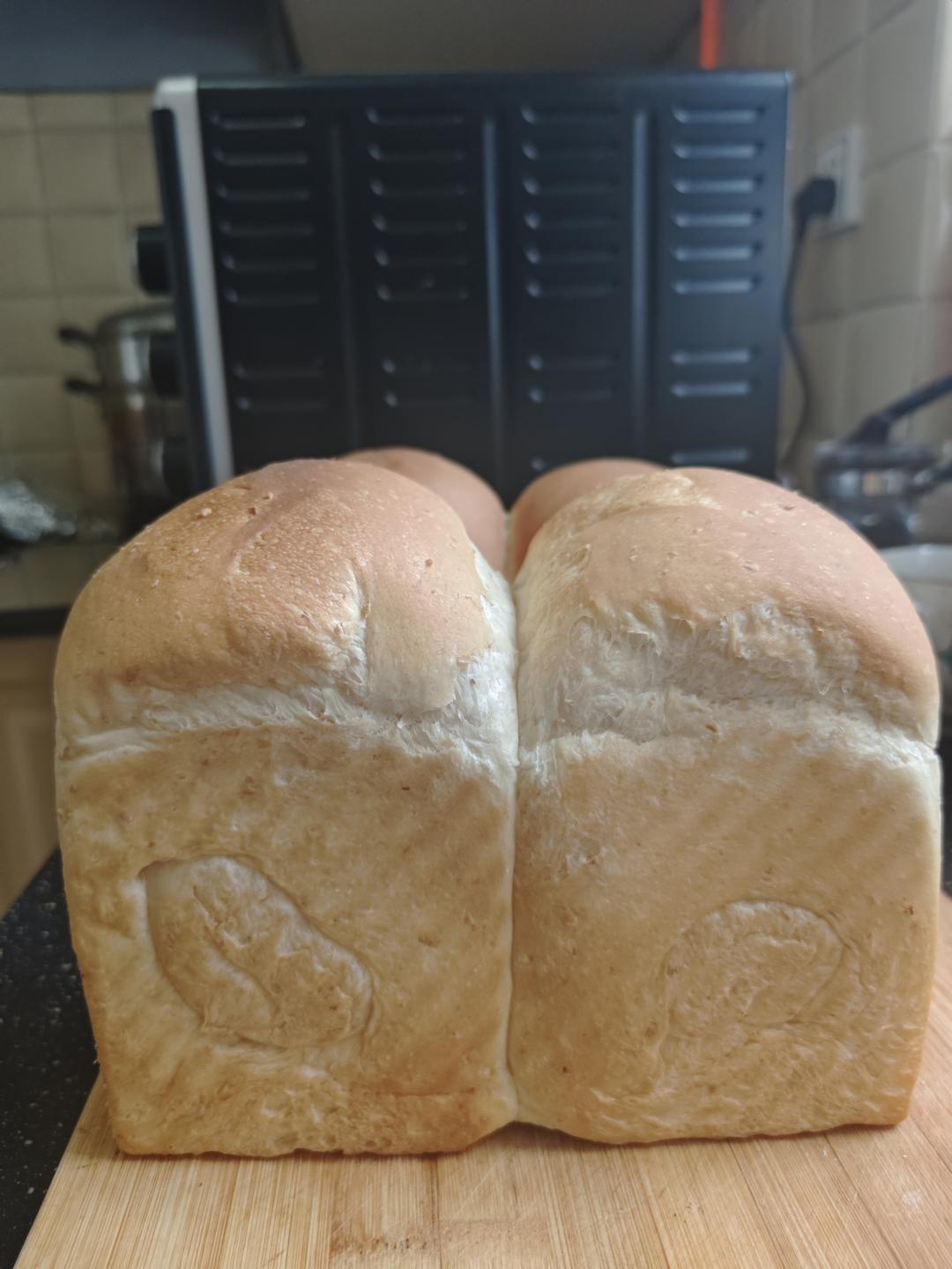 码住它｜你也能做出爆发力超强的全麦面包