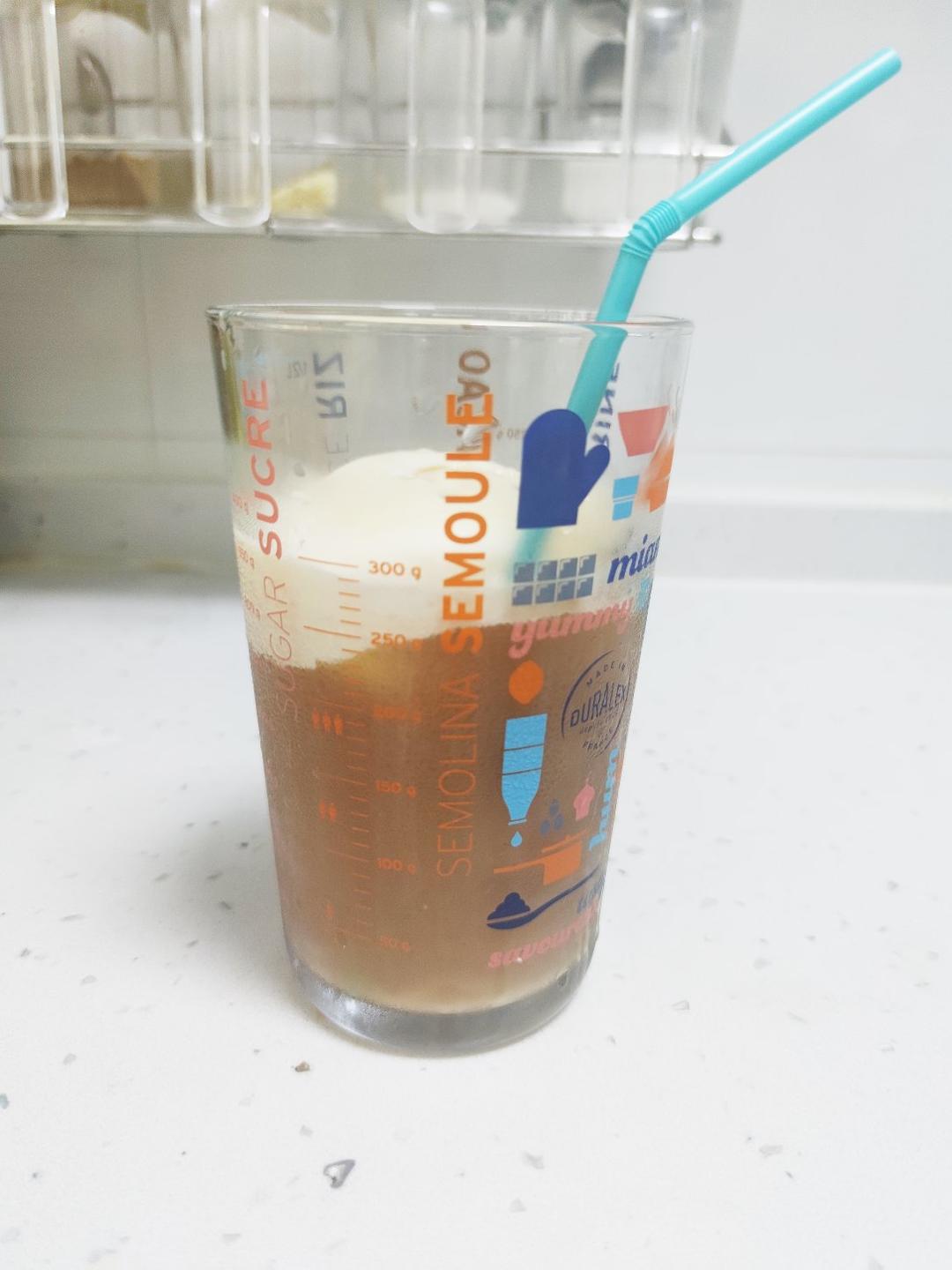 冰淇淋红茶（含红茶基底做法）