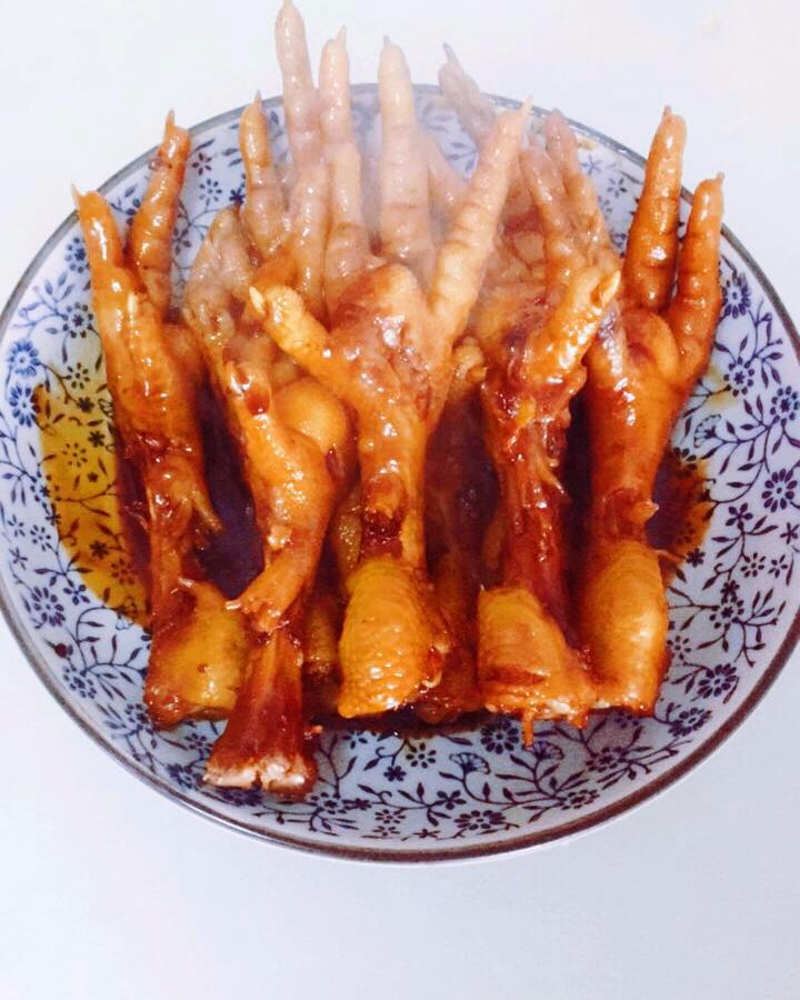 红烧鸡爪