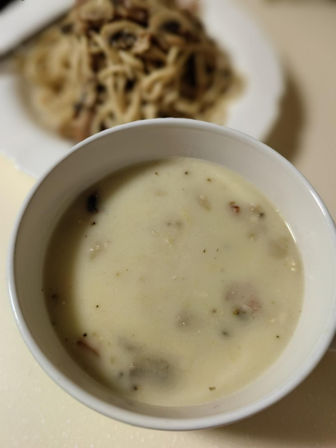 奶油鸡茸蘑菇汤（必胜客同款）