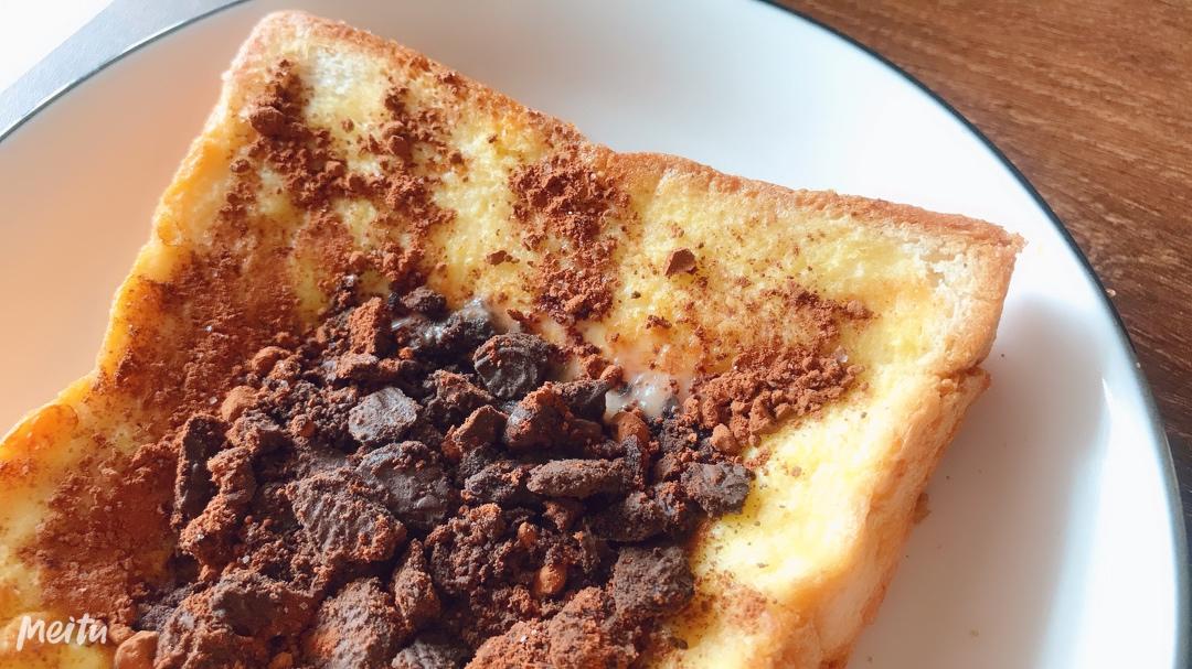 鸡蛋香煎面包片