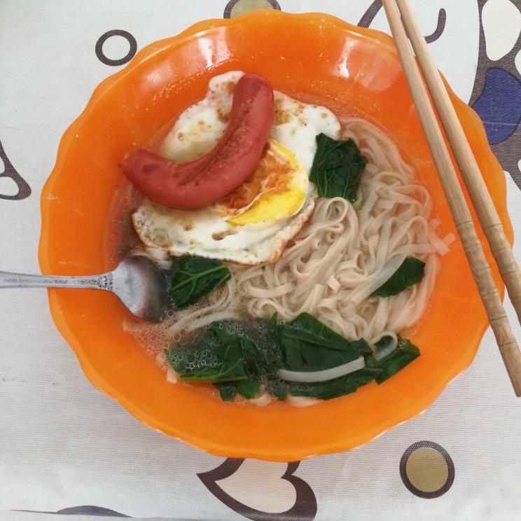 早餐🥣超快手清汤面｜简单又朴素～