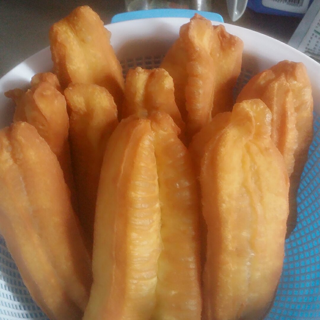 蜗牛_o14k做的自制蓬松酥脆大油条