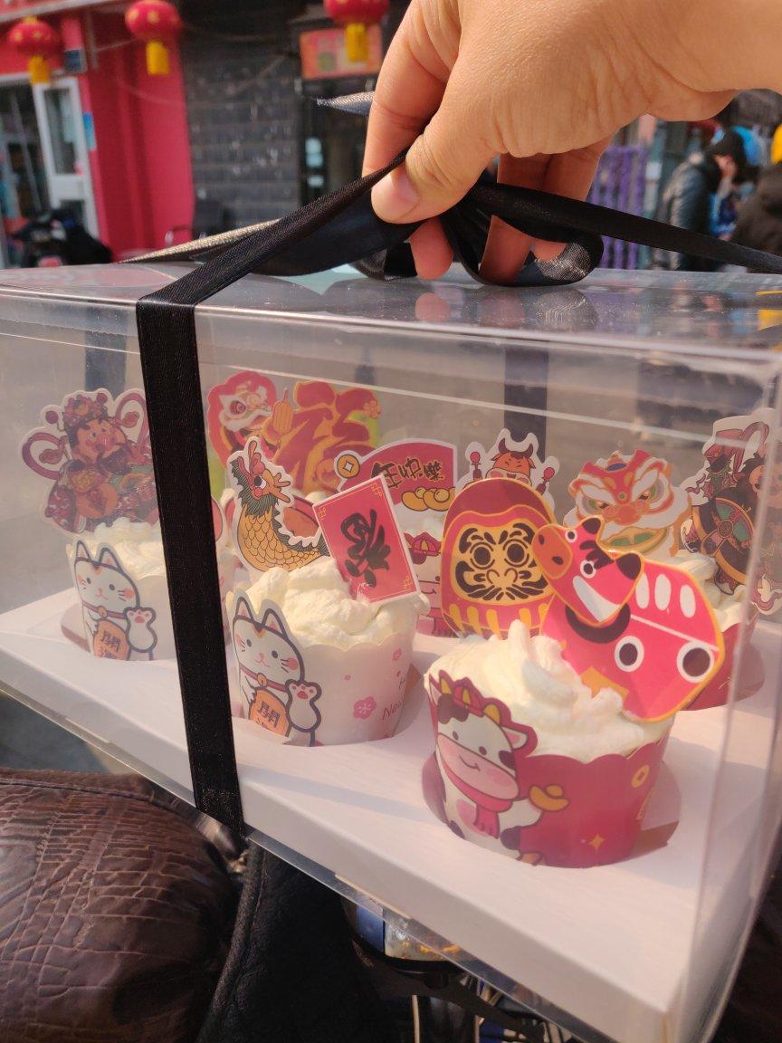 纸杯蛋糕 8寸戚风蛋糕的量