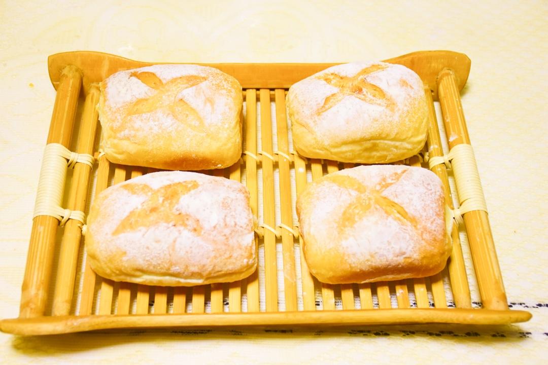 软到不知所措的牛奶卷