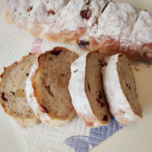 果仁法式乡村面包