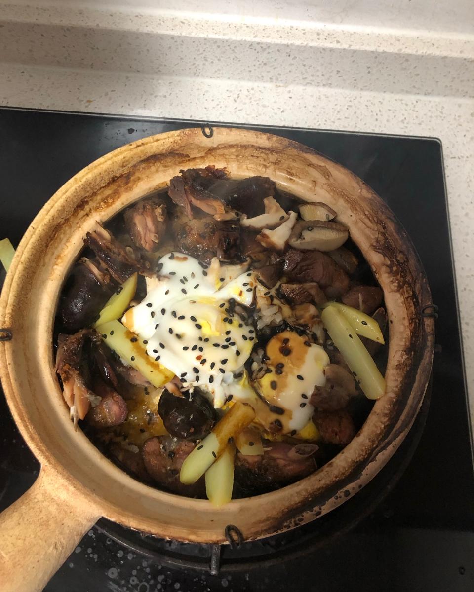 香喷喷的🍲腊肠煲仔饭（砂锅版）超简单神速