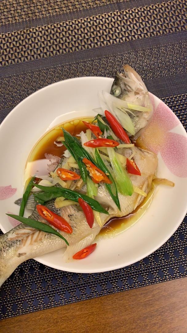 清蒸鲈鱼，三步搞定！