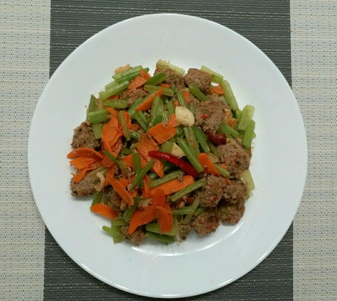 炒牛肉丸