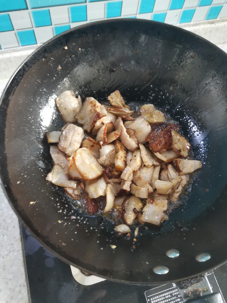 尖椒土豆炒烧肉的做法 步骤9