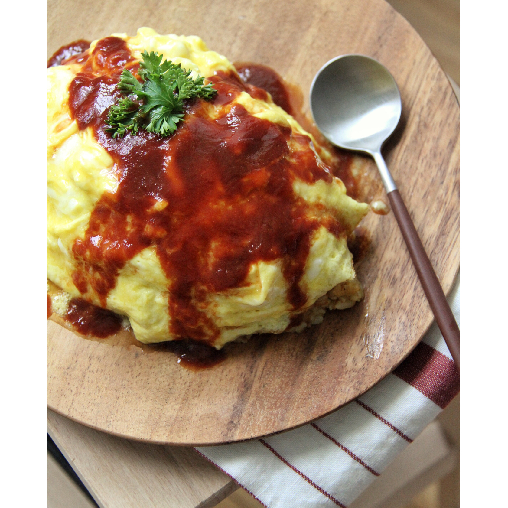 正统派日式demi-glace sauce半熟蛋包饭