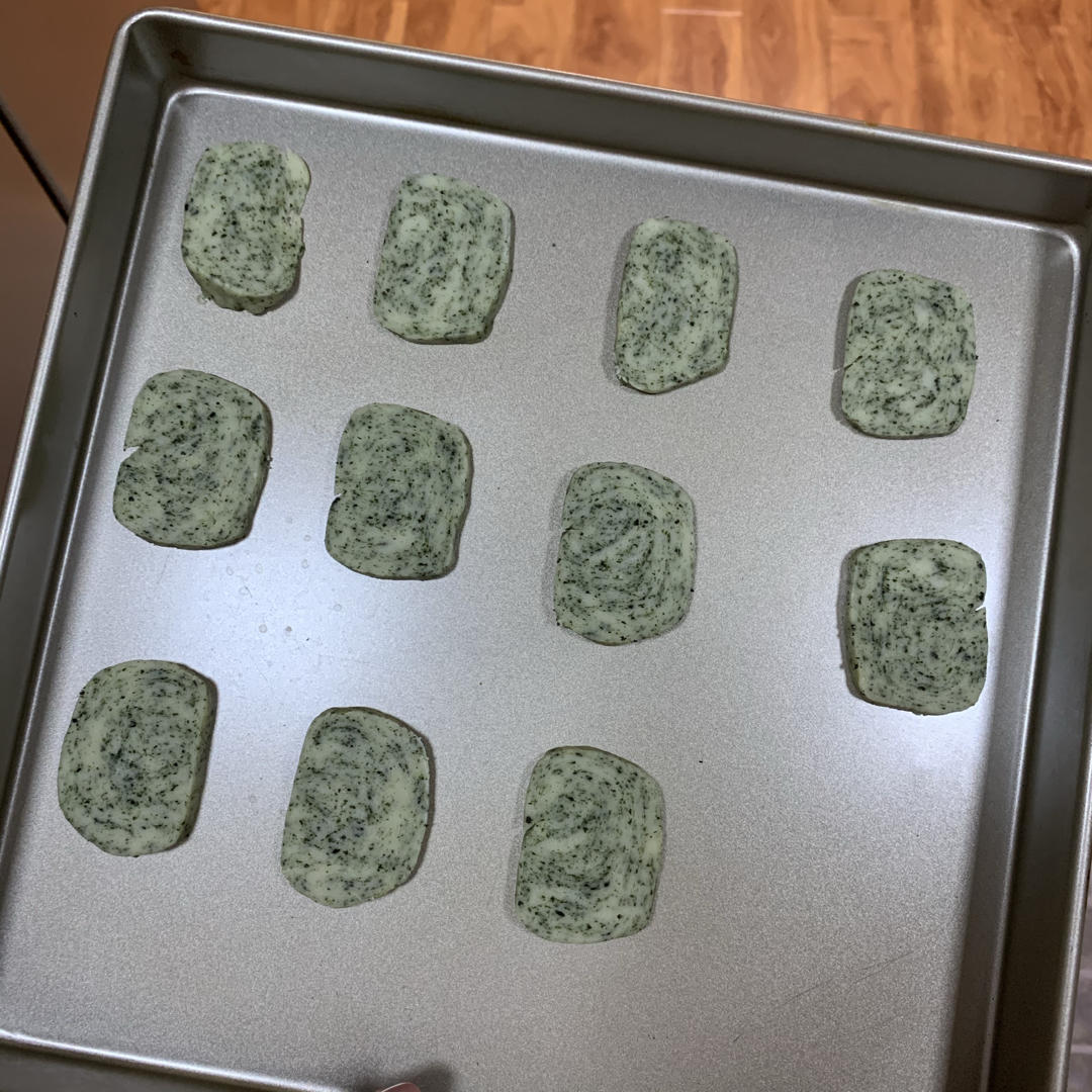 《Tinrry+》香酥松脆的海苔苏打饼干棒