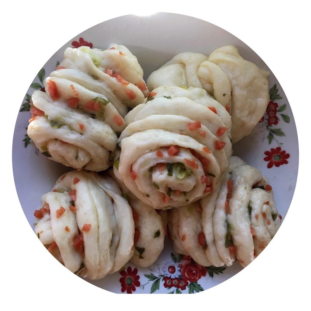 重葱火腿花卷