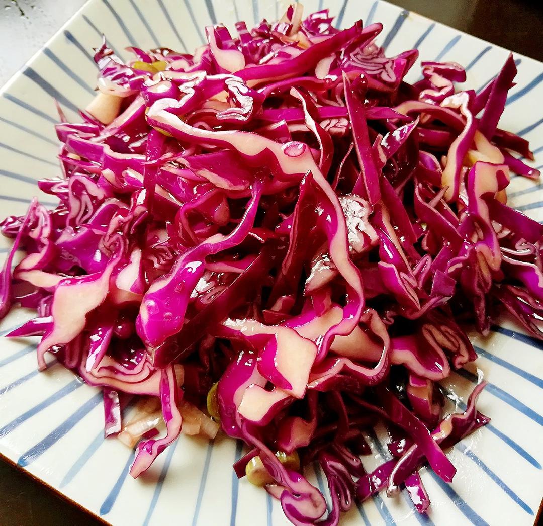 食全加食美做的最简单的凉拌紫甘蓝(油泼版本)