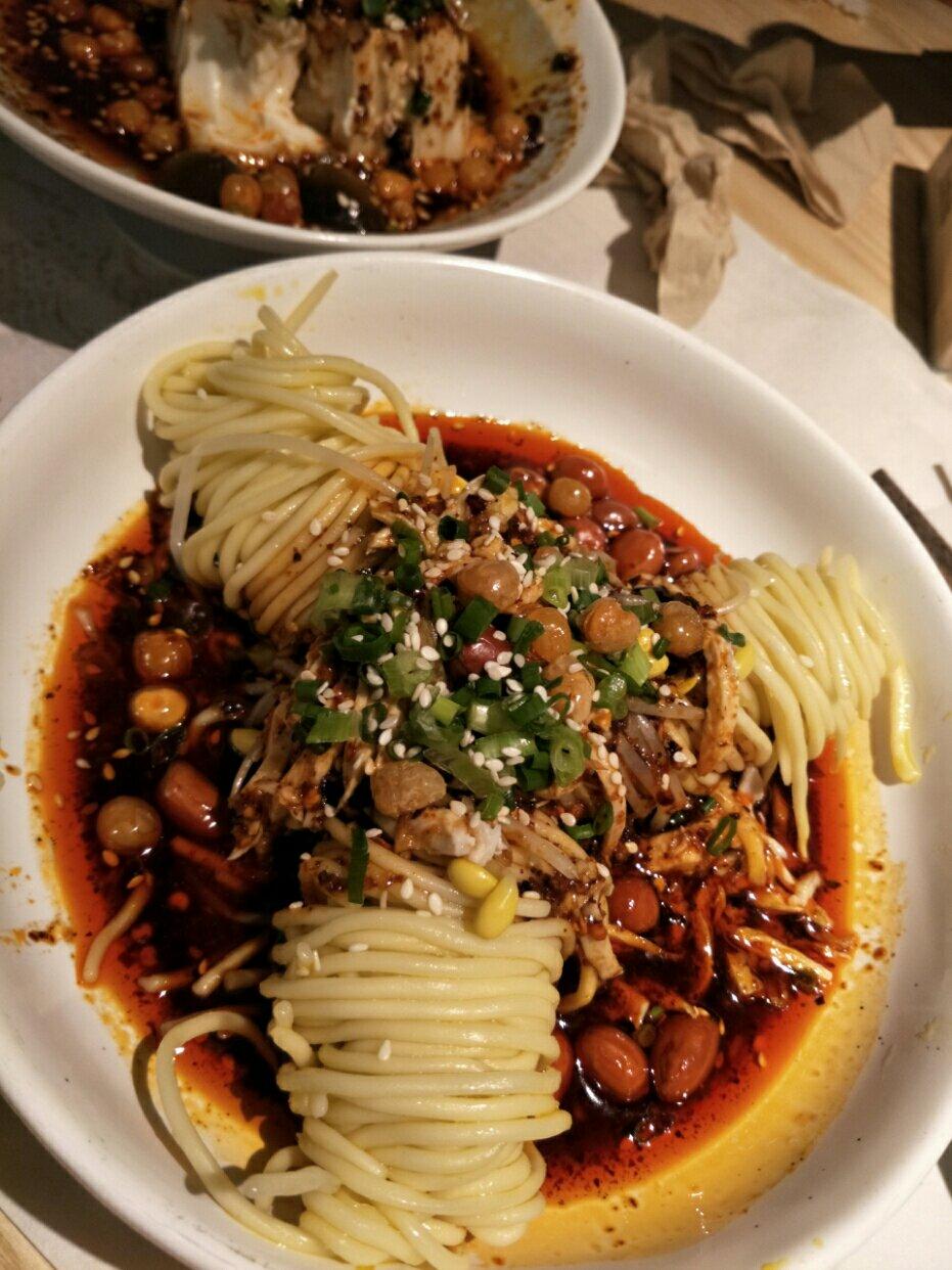 鸡丝凉面