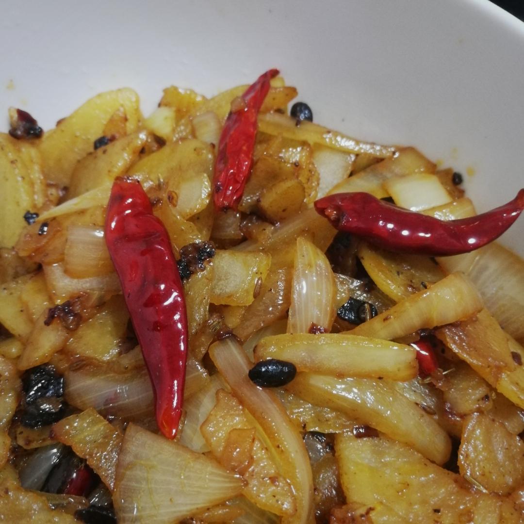 孜然洋葱土豆片