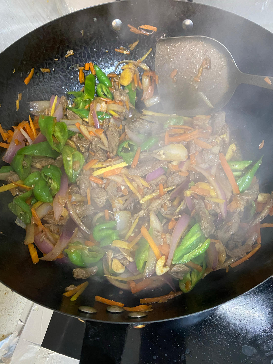 洋葱胡萝卜炒牛肉