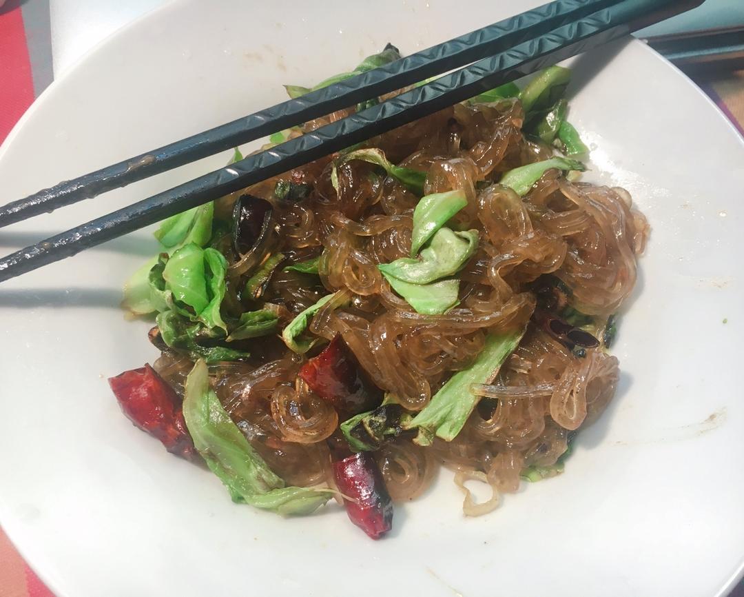 圆白菜炒粉条