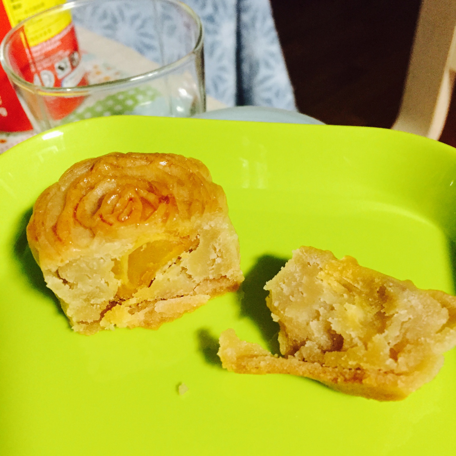 【曼食慢语】蛋黄莲蓉月饼