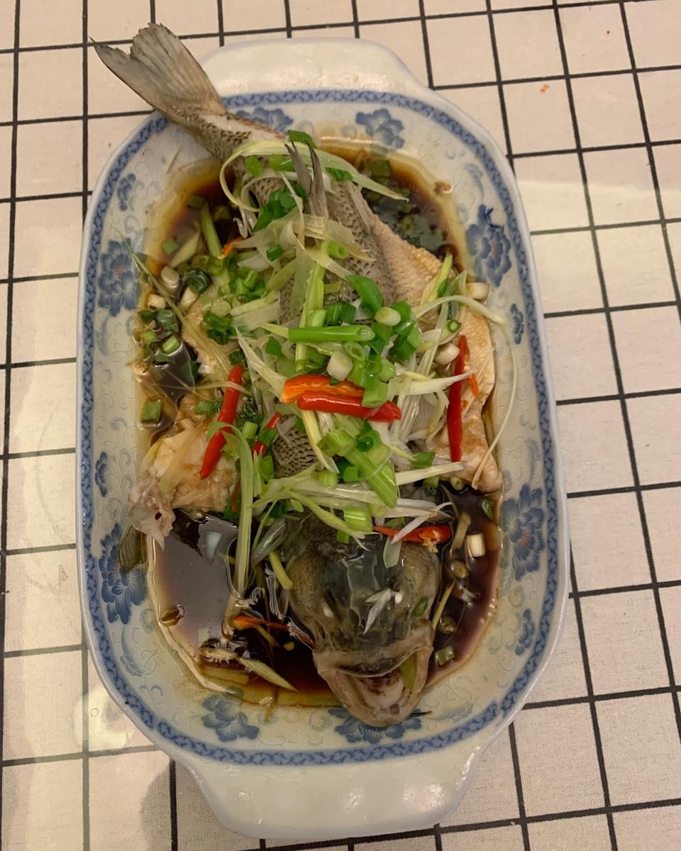 清蒸鲈鱼