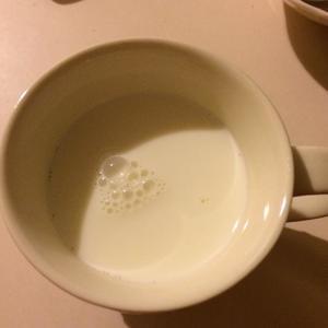 红枣牛奶的做法 步骤1