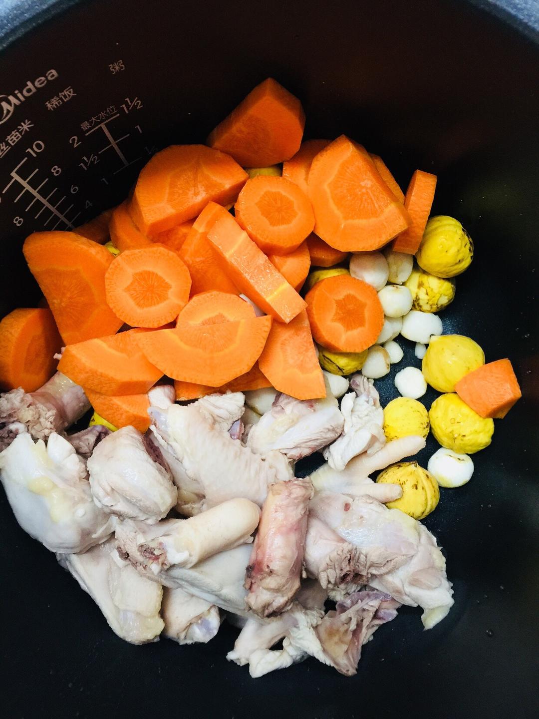 清补滋润椰子鸡汤的做法