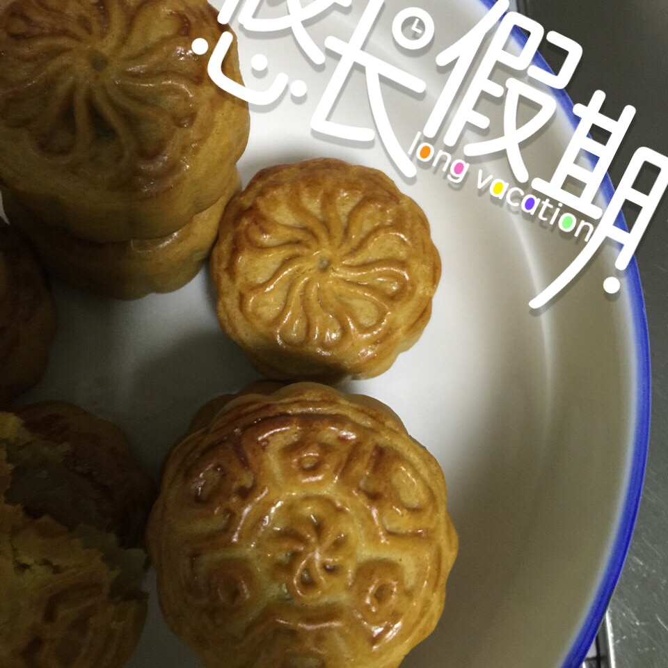 广式月饼——蛋黄莲蓉月饼