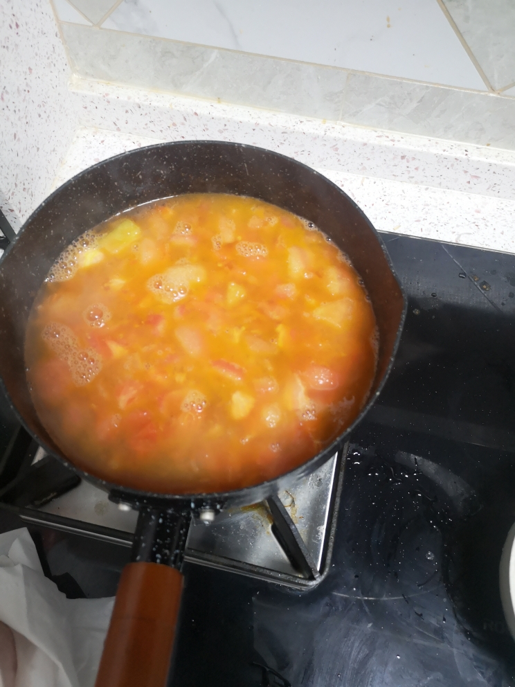 做法简单味道却不简单的西红柿鸡蛋汤 口味浓郁 零失败 每次都光盘的做法 步骤5
