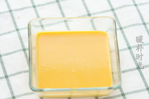 南瓜牛奶蛋焗土司的做法 步骤3