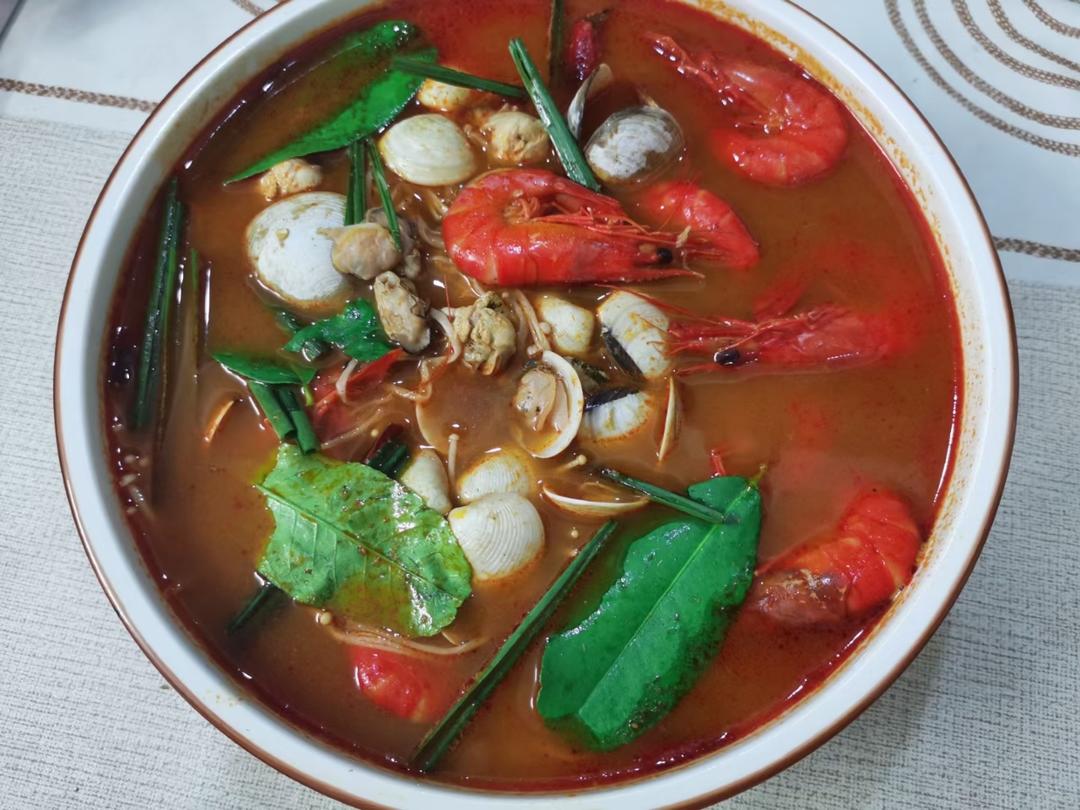 被夸爆的冬阴功汤【泰国学厨】超级好操作！