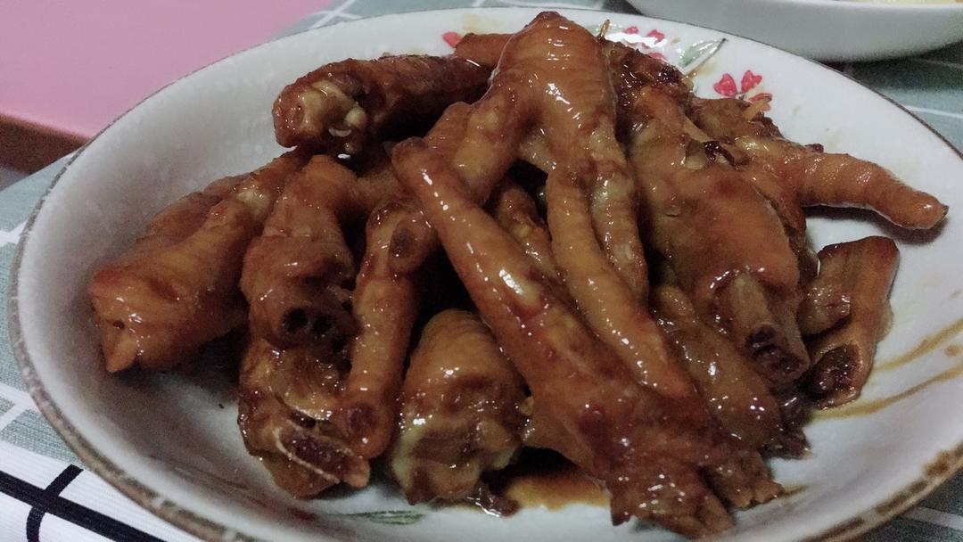 香辣烧鸡爪