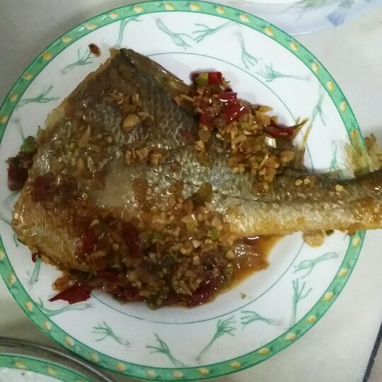 泰式清蒸柠檬鲈鱼