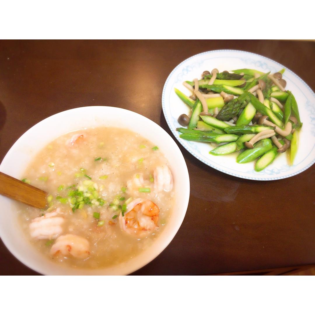 鲜虾砂锅粥