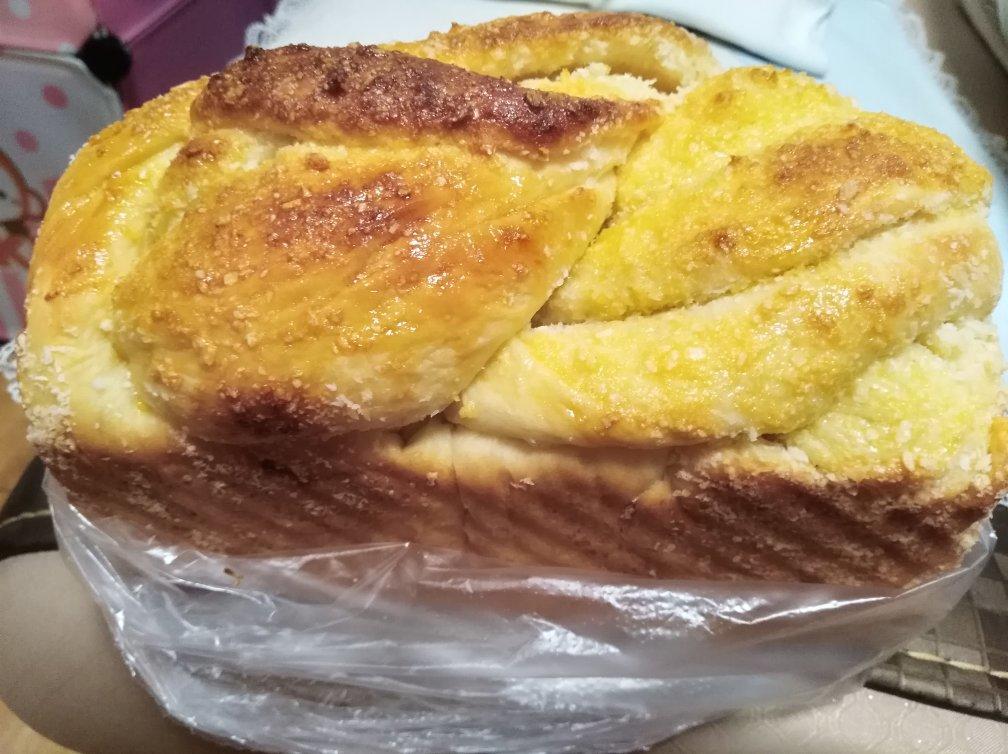 椰蓉吐司面包 Coconut Loaf