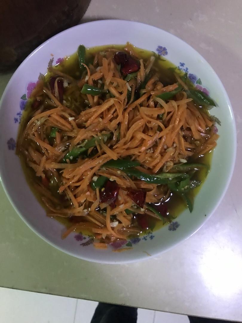 爽口凉拌胡萝卜丝