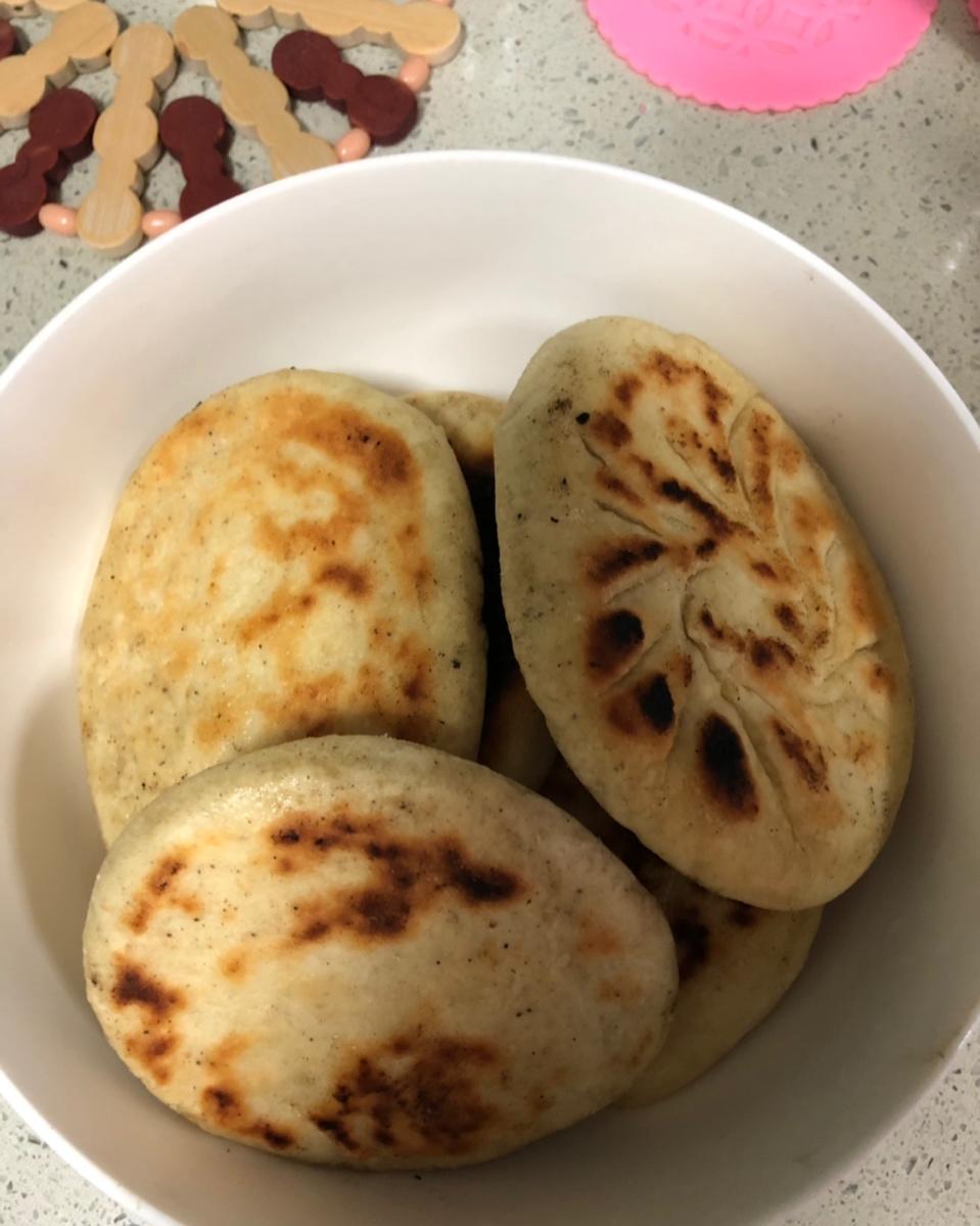 松软空心发面饼